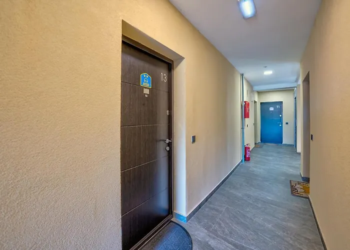 Nena Lux * זלאטיבור